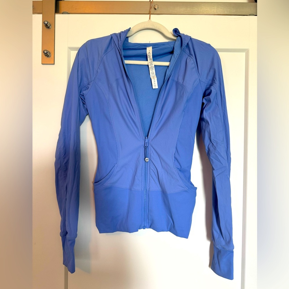 Periwinkle lulu lemon jacket size 4